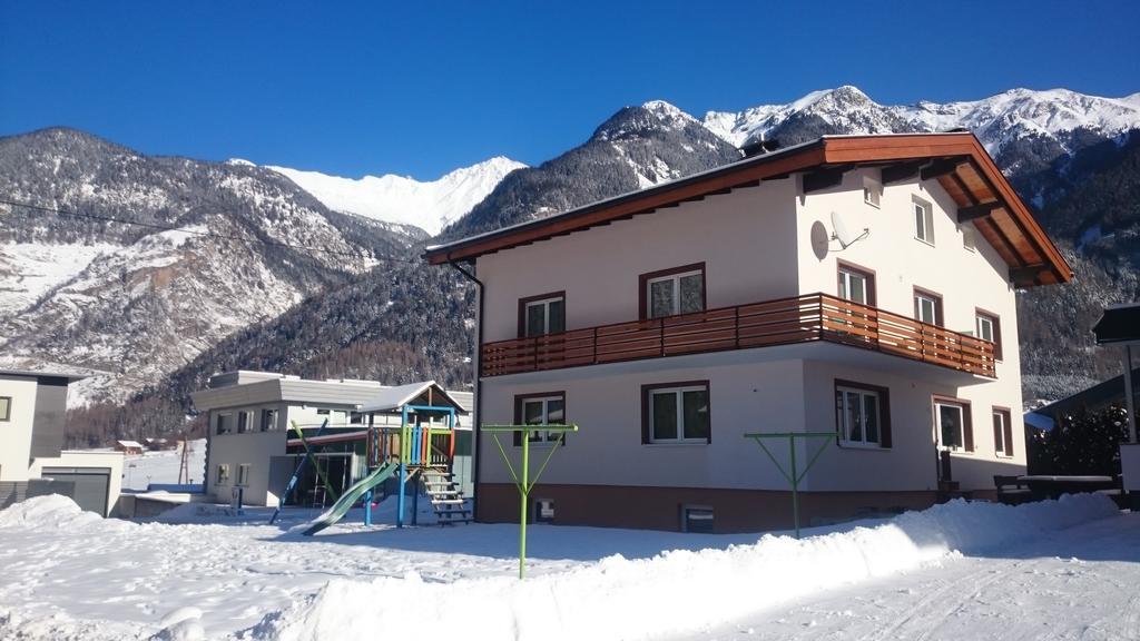 Appartamento Haus Attos Umhausen Esterno foto